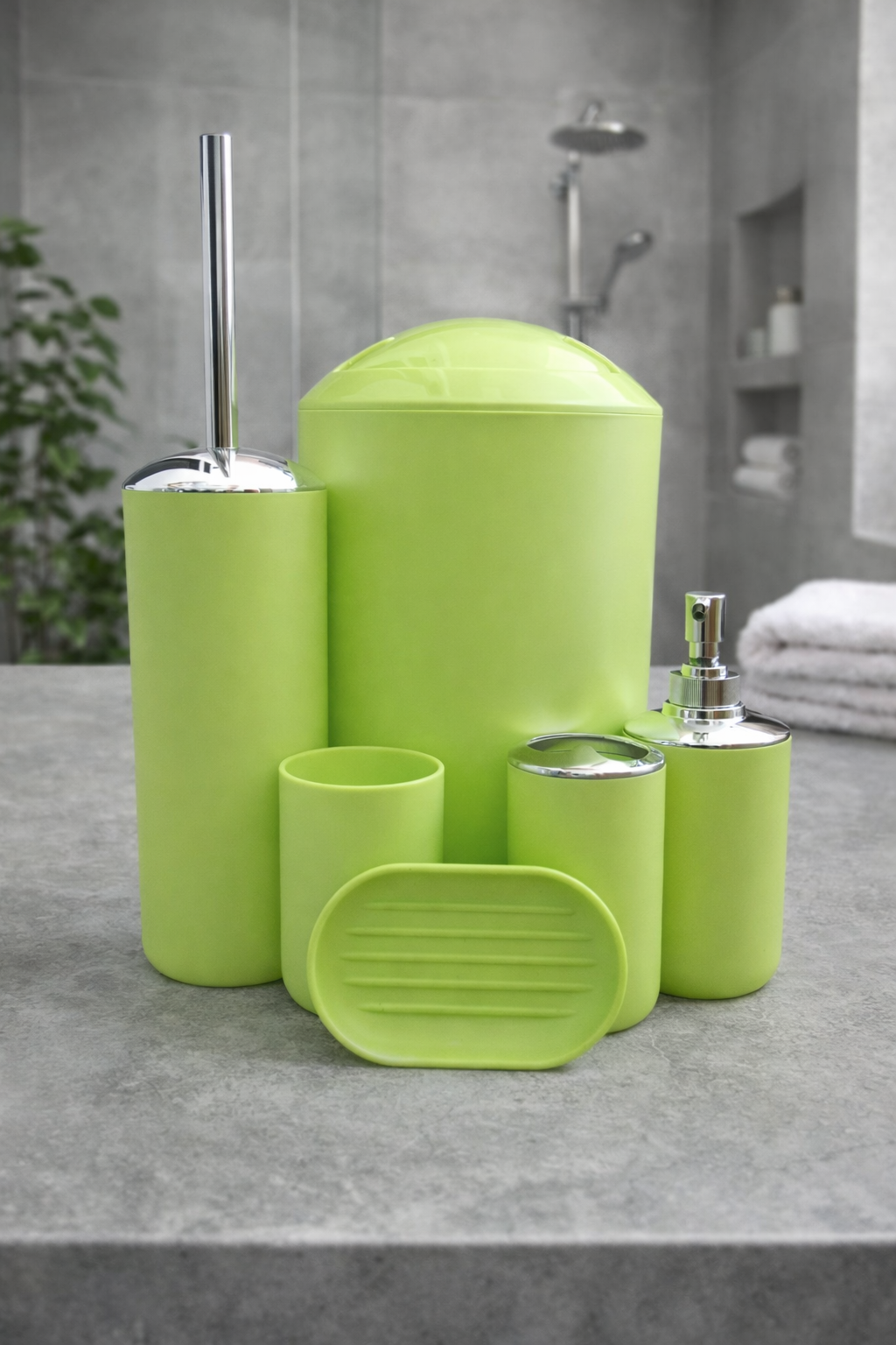 Plain Bathroom Accessory Set