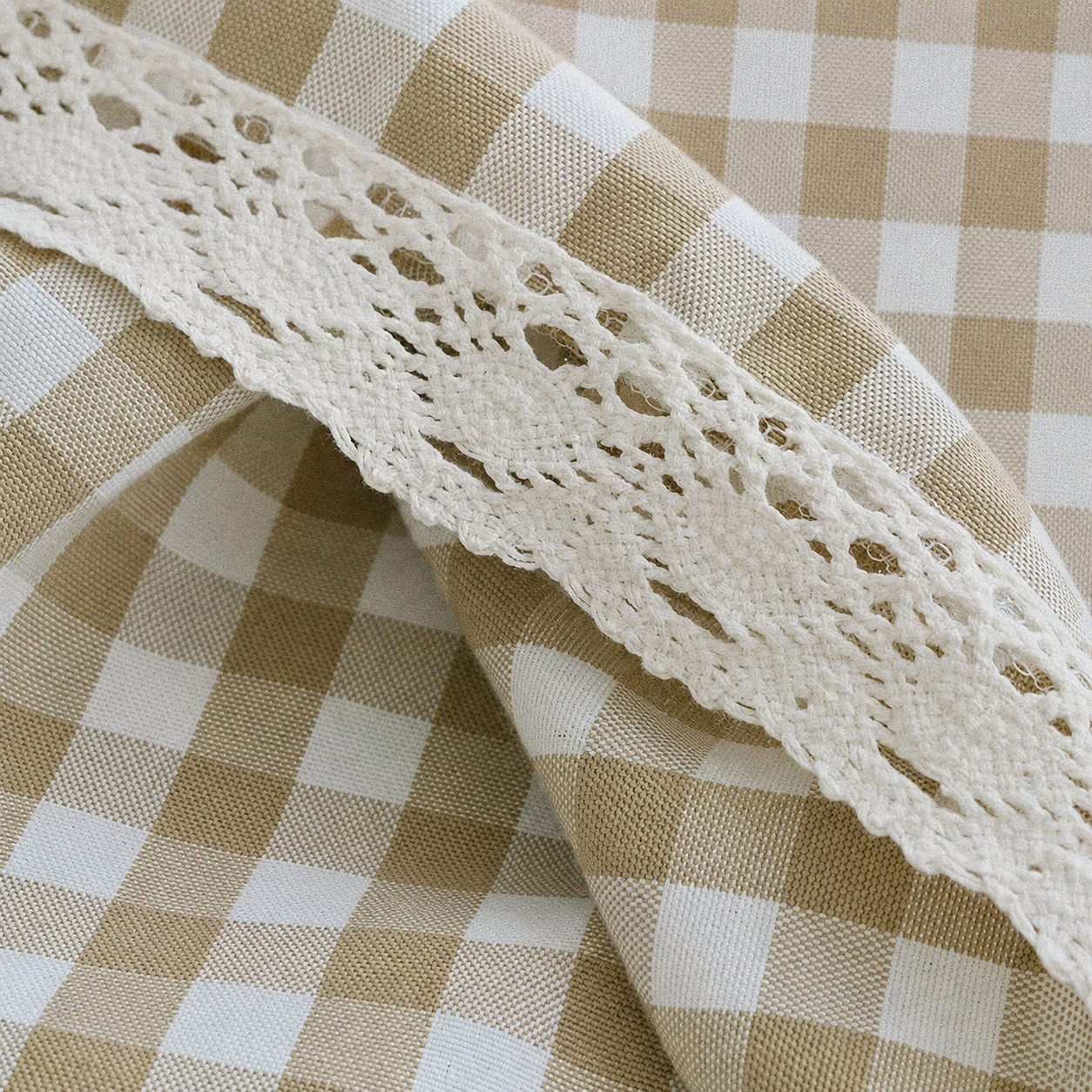 Tablecloth "Mini Square Lace Border" - Naonao