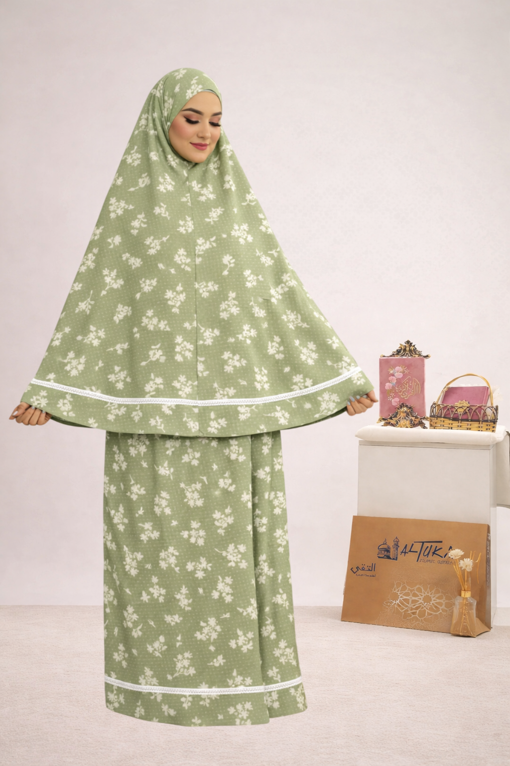 Women Prayer Set "Cloudy Petal"