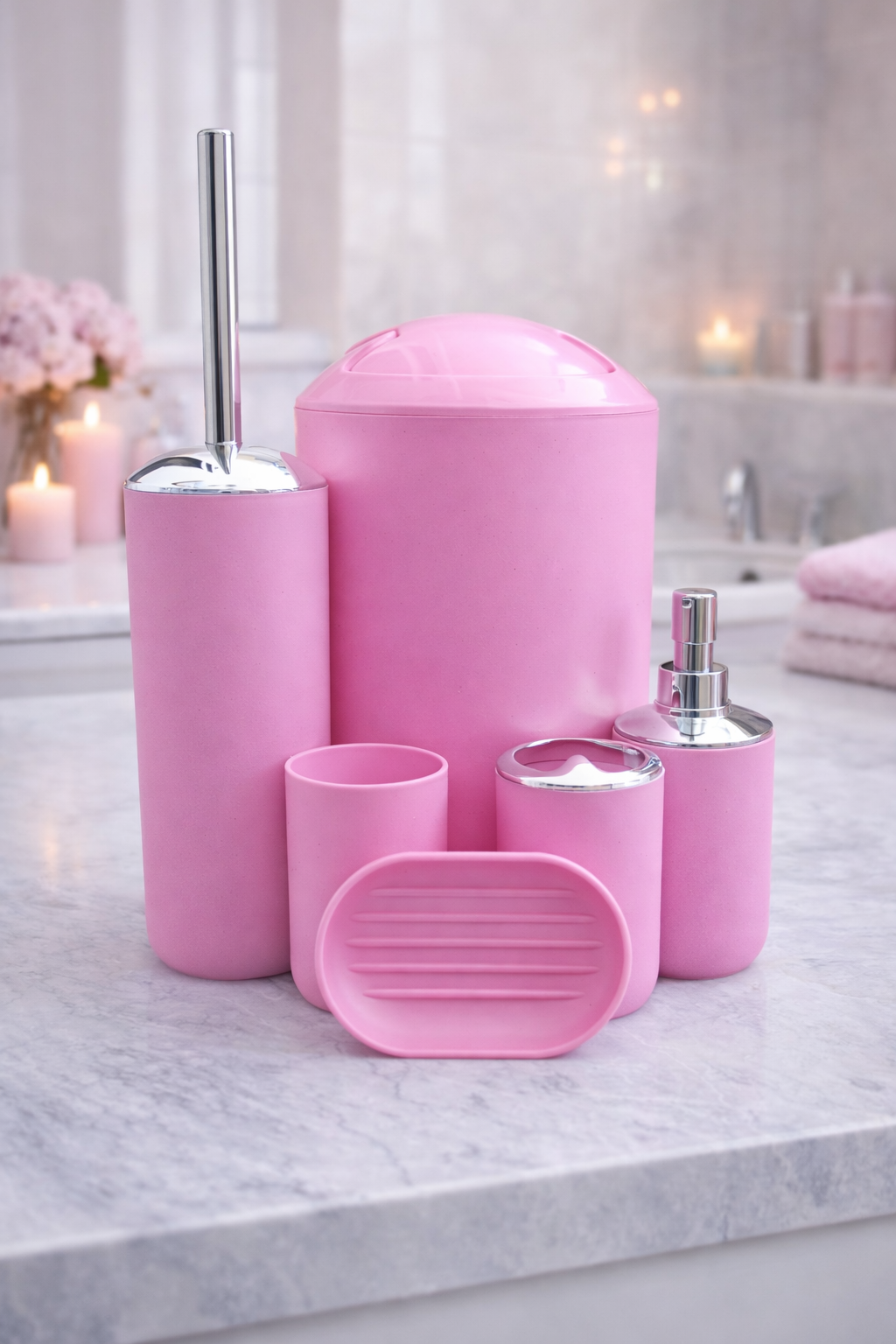 Plain Bathroom Accessory Set