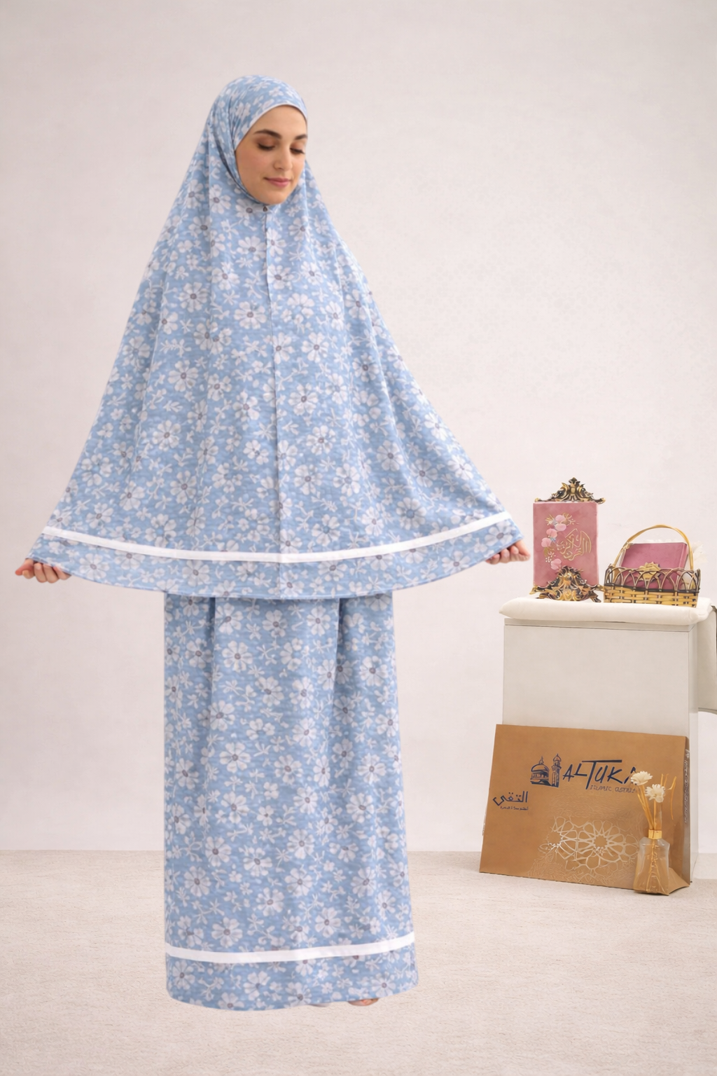 Women Prayer Set "Cloudy Floral"
