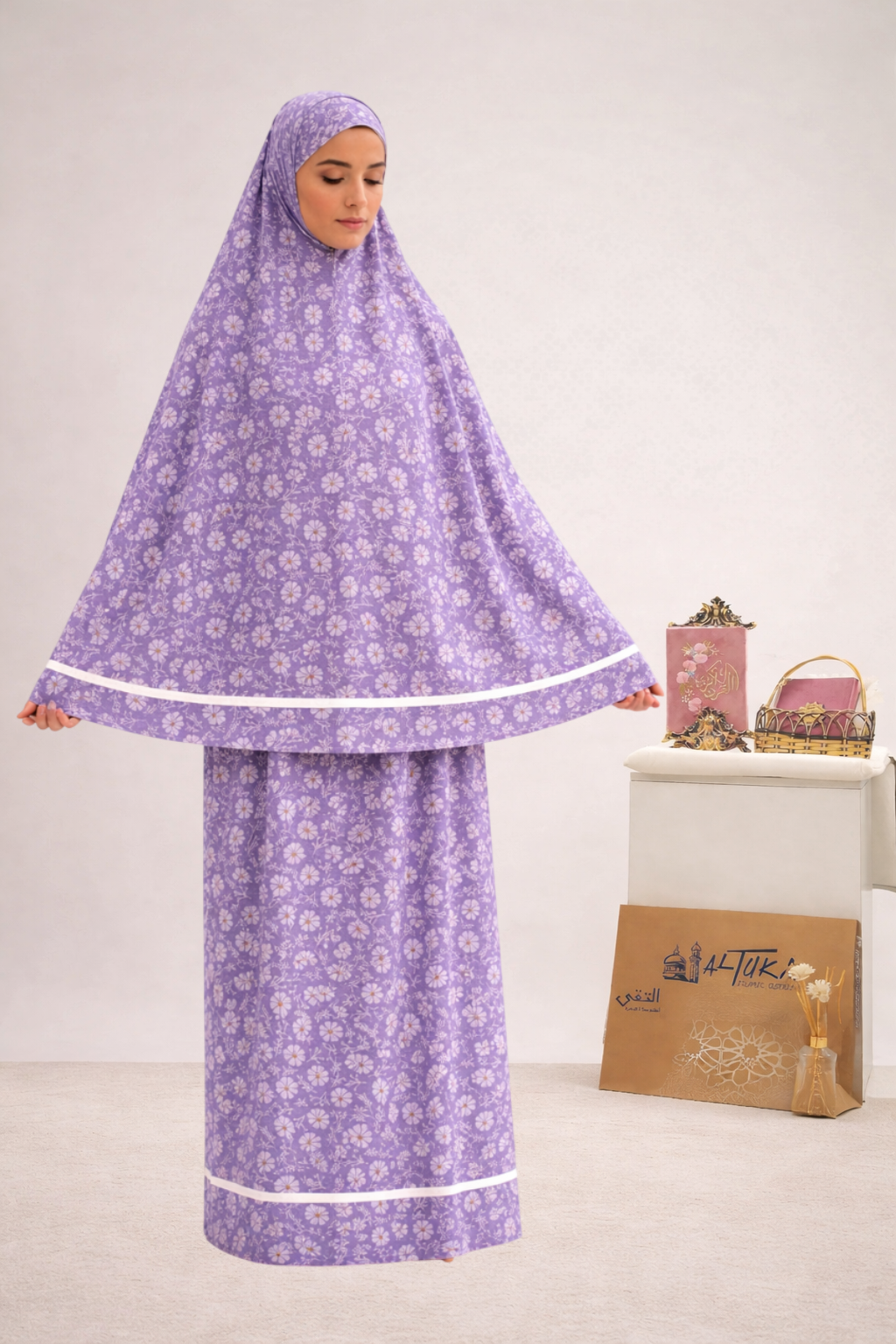 Women Prayer Set "Cloudy Floral"