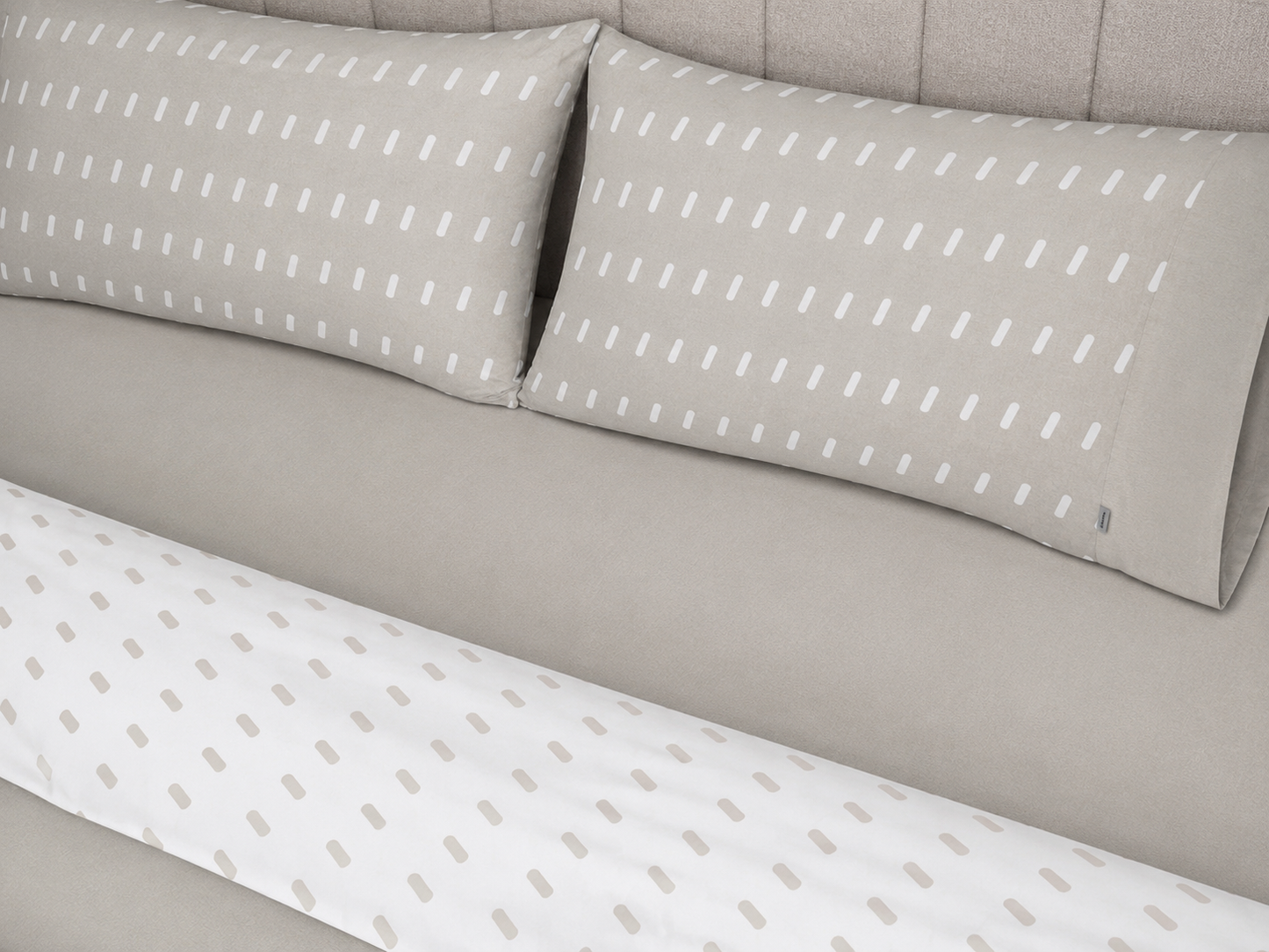 Sprinkle Print Double Fitted Sheet - Cannon