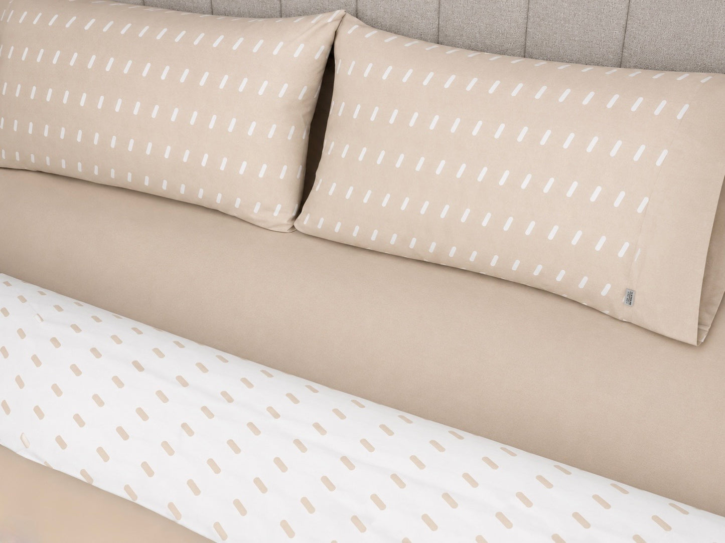 Sprinkle Print Double Fitted Sheet - Cannon