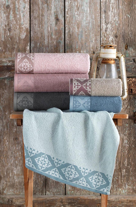 Ethnic geometric Jacquard Towel - Purry
